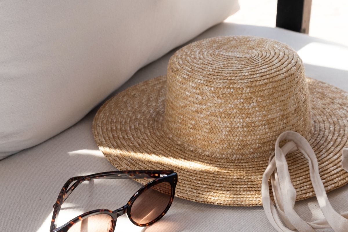15 Best Women’s Sun Hats For Small Heads